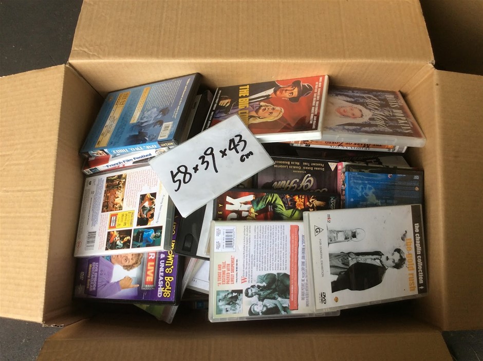 Mixed Different types of movie DVDs (58x39c43:cm)