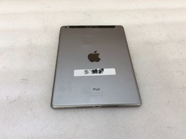 APPLE IPAD AIR 1 (A1475) Tablet 64GB