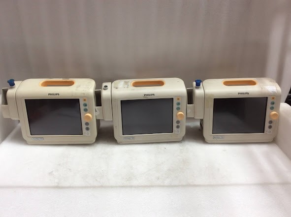 Philips SureSigns VS3 Vital Signs Monitor (Lot of 3)