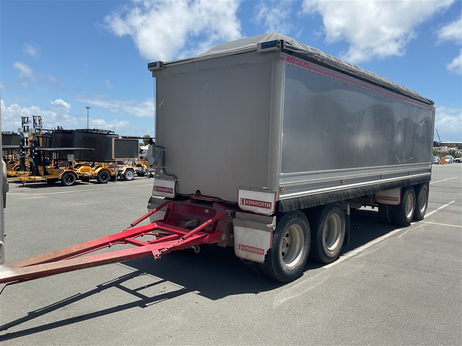 2015 Hercules HEDT-4 Quadaxle Dog Trailer