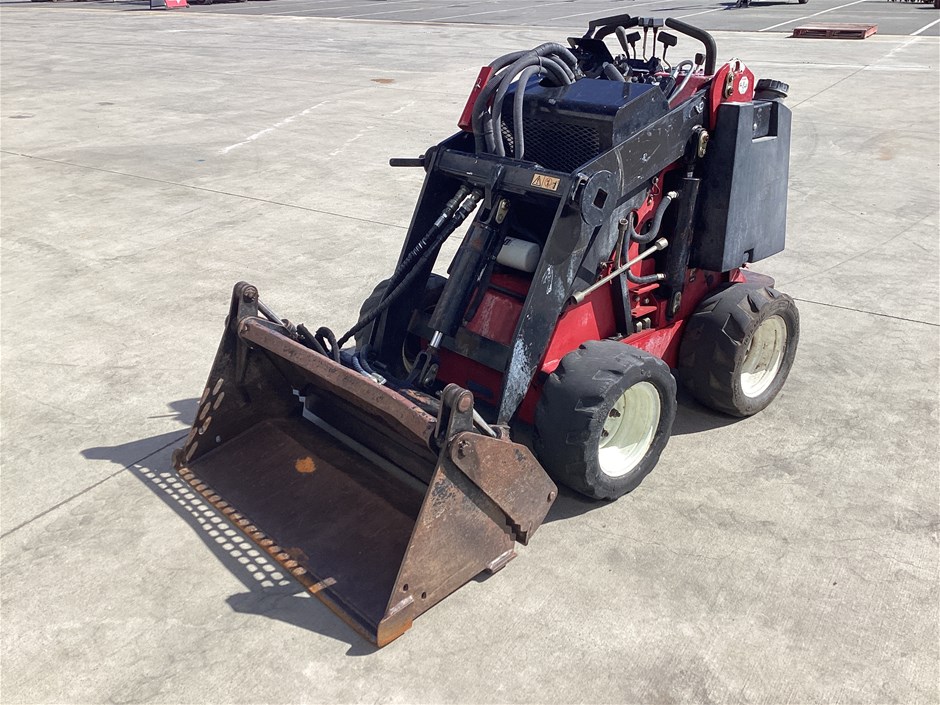 Toro 22337CP Mini Loader