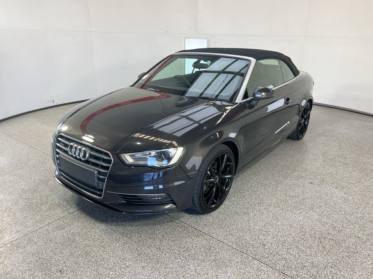 2014 Audi A3 Cabriolet 1.8 TSI Ambition 8V Automatic