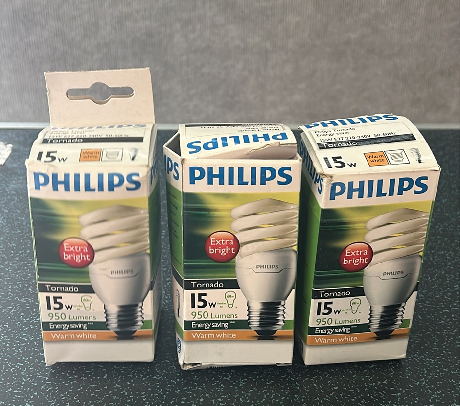 3x Philips Light Bulbs (Warm White) (15w)