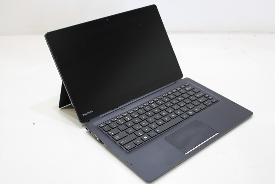 TOSHIBA PORTEGE X30T-E PT17CA-0DS002