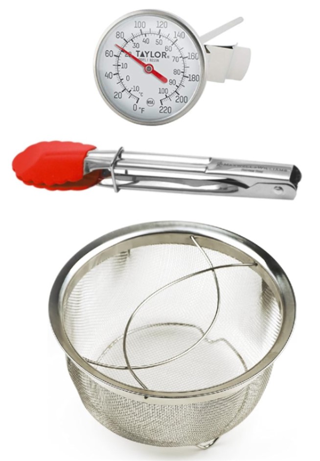 3 x Assorted Kitchen Items: x3 RSVP International Mesh Colander Strainer Ba