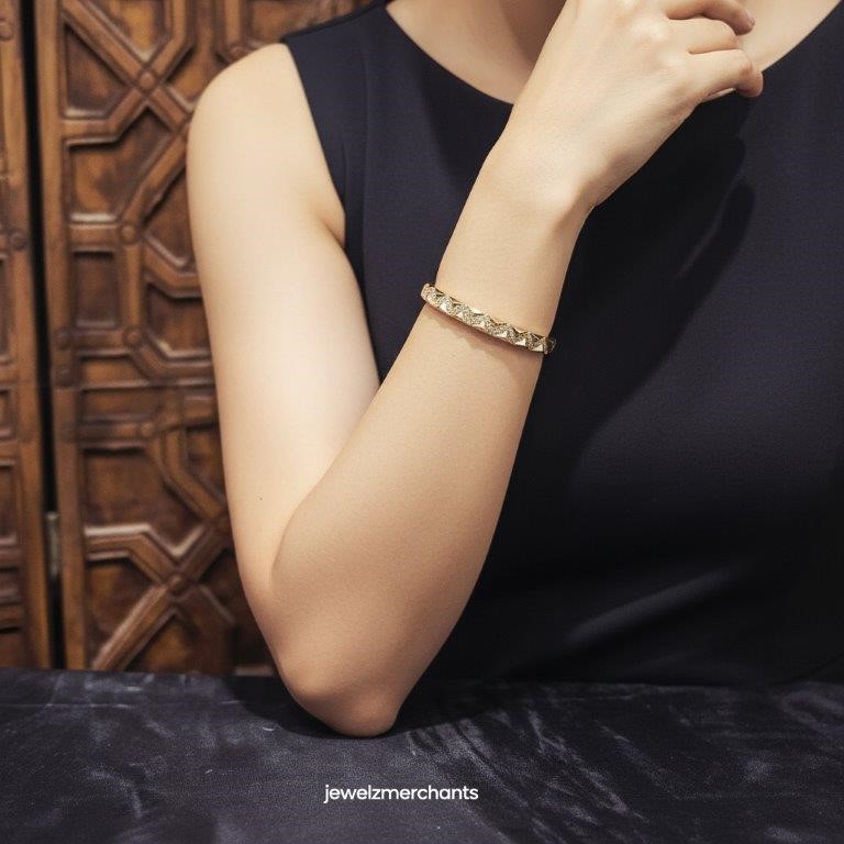 18KGF/ITALY Solid Yellow Gold Filled bangle -(stamped 18KGF/ITALY)