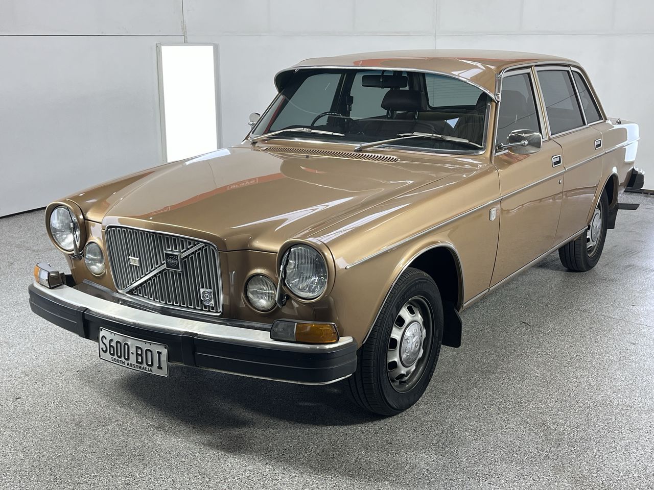 1975 Volvo TE 164 E Automatic Sedan