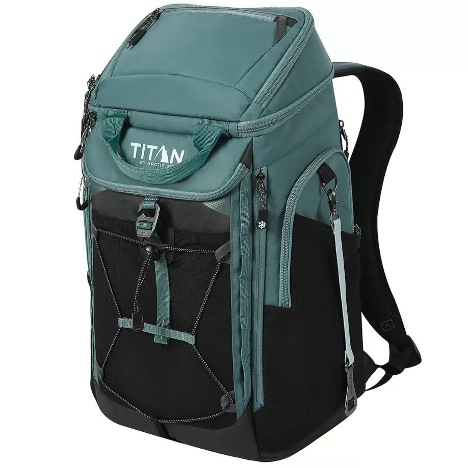 TITAN ARCTIC ZONE Can Backpack Cooler, Spruce Green. NB: Minor use, not in