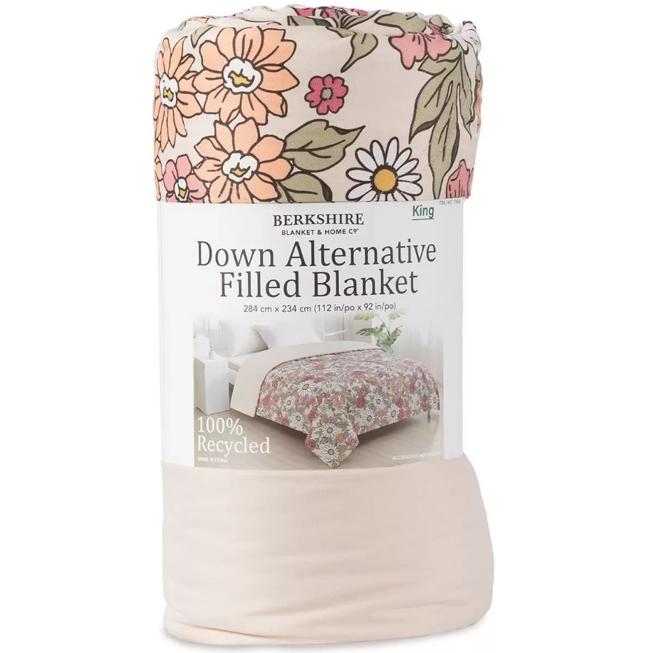 BERKSHIRE Down Alternative Blanket, Queen, Pink/White Floral. N.B: Not in o
