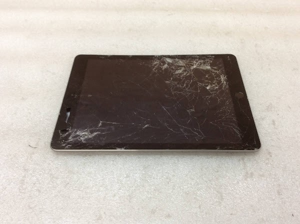 Assorted Tablets & Other Computer Accessories - NSW