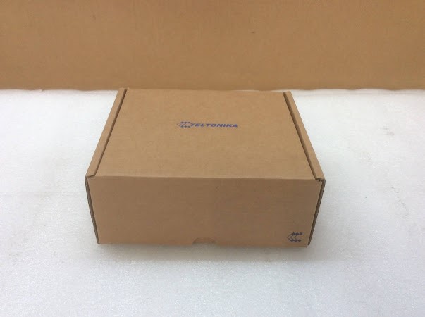 Teltonika RUT240 Wireless Wi-Fi Router New w/box