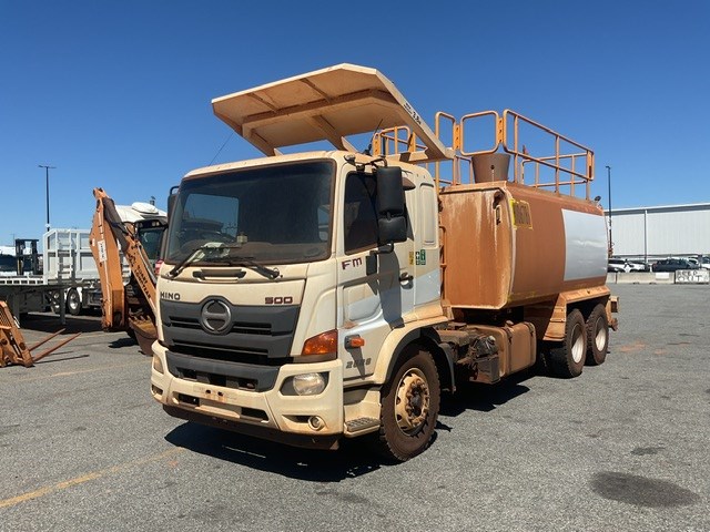 2018 Hino FM 500 6 x 4 Water Truck - Jandakot