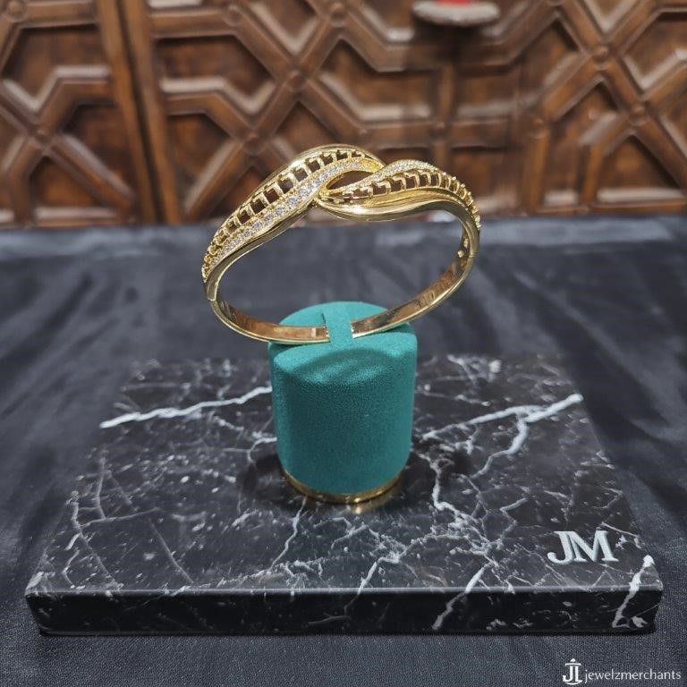 18K/Italy Solid Gold Filled Bangle -(stamped 18K/Italy)-Warranty Quality