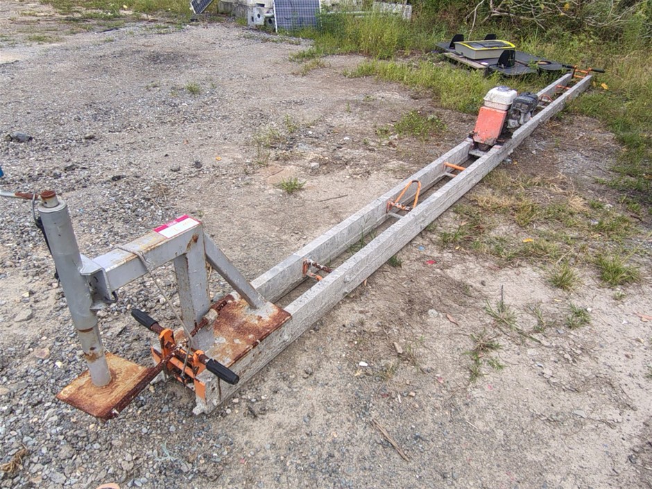 Vibrating Concrete Screed