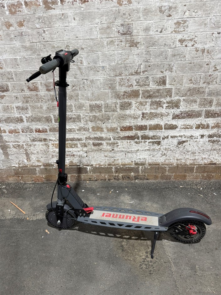 Lithium Bicycle eRUNNER F1 Electric Folding Scooter