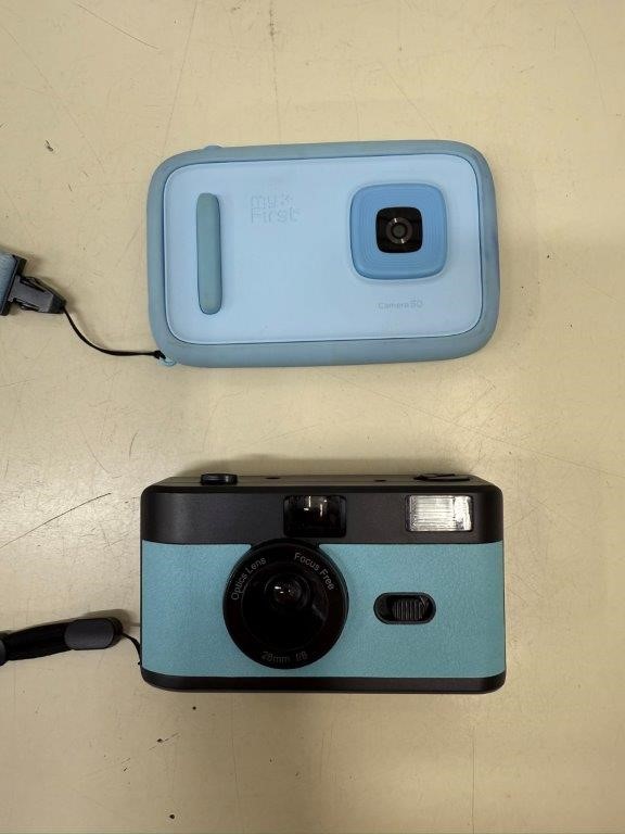 2 x Kids Cameras including