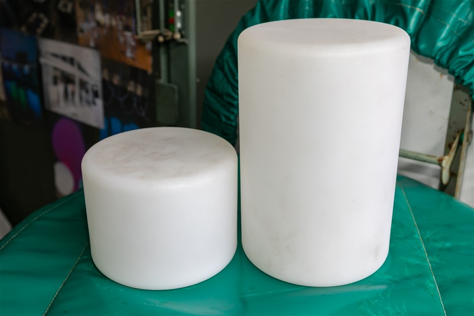 Luna LED Glow Ellipse Lamps