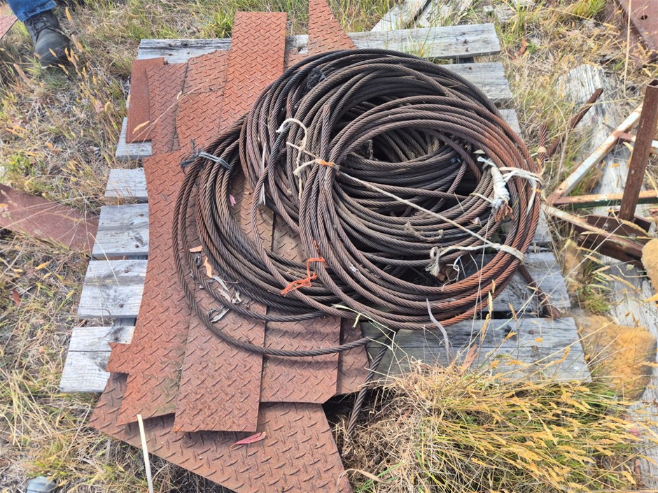 Quantity Cable & Steel Checker Plate