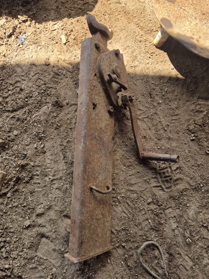 6 Tonne Trewhella Jack