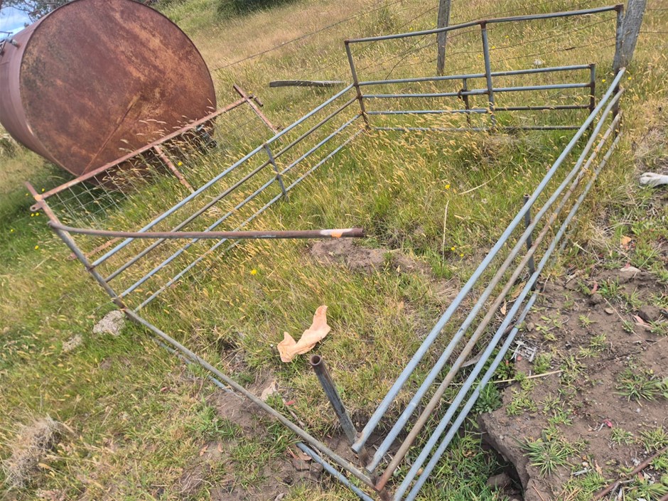 Steel Sheep Crate to suit Ute