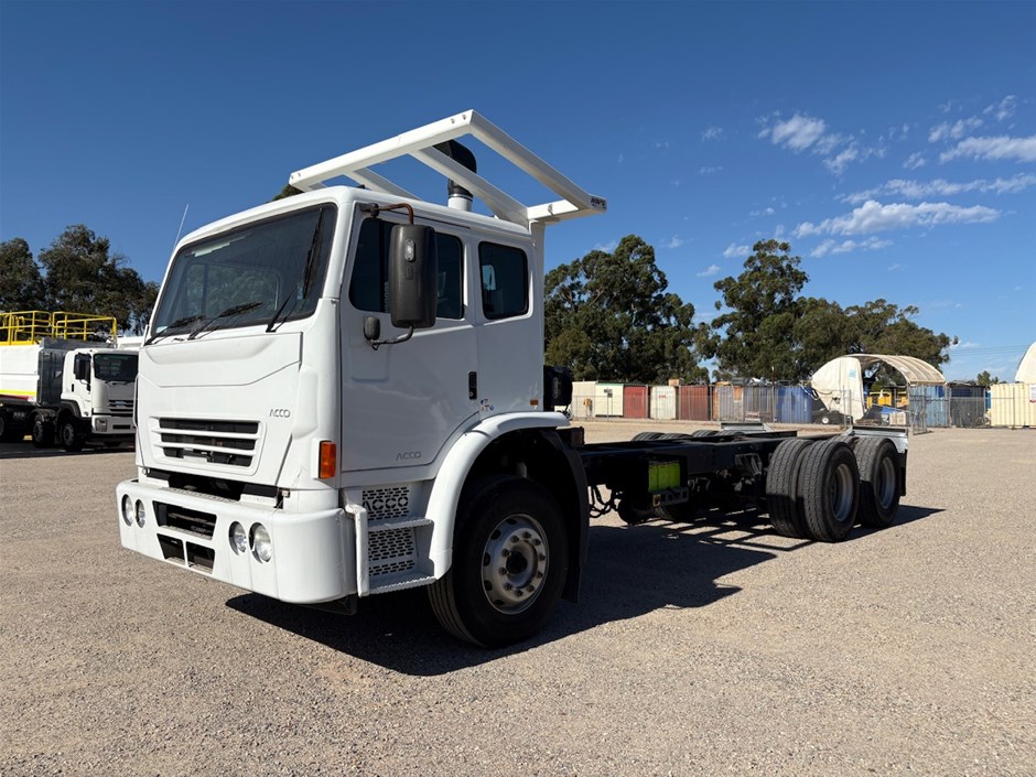 2014 Iveco Acco 6 x 4 Tray Body Truck- WA