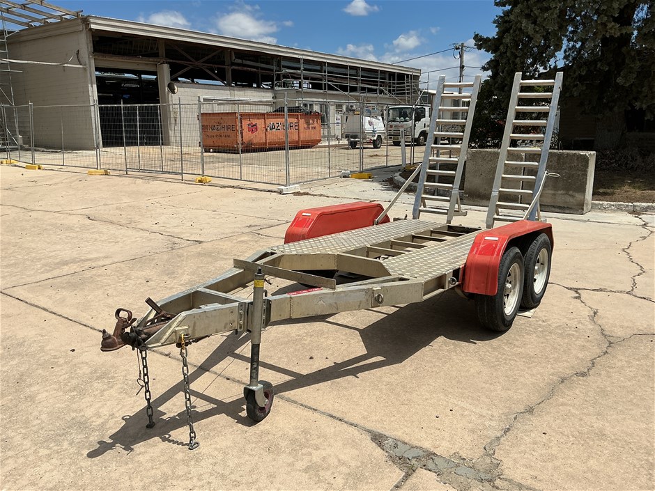 2008 Auswide Equipment Tandem Plant Trailer