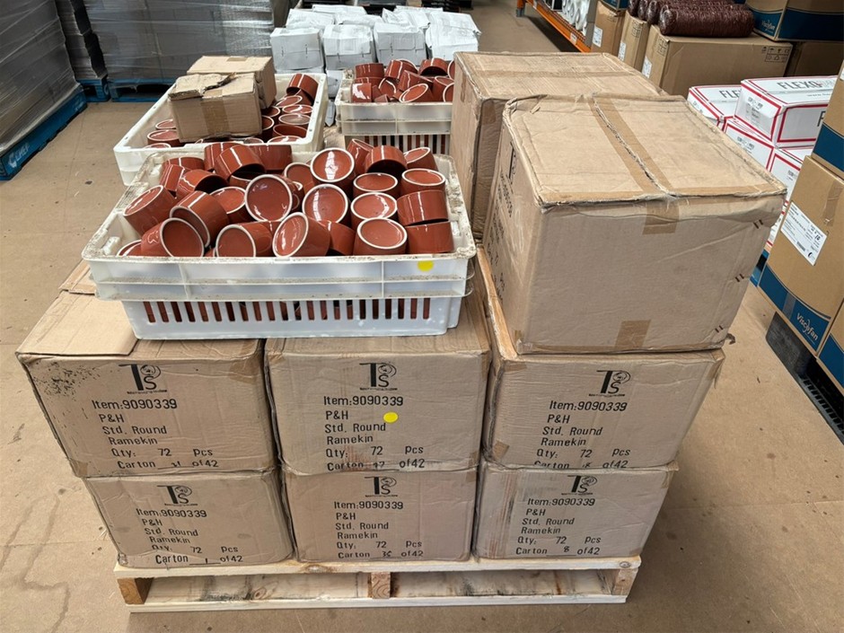 Brown Round Ceramic Ramekins, Approx. x1600 units