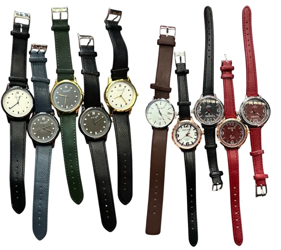 10 x Assorted Mens Womens Watches NB: Photo as is