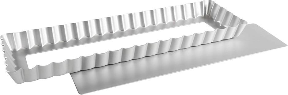 FAT DADDIOS PFT-1375 Rectangle Fluted Tart Pan, 13.75 x 4.25 Inch