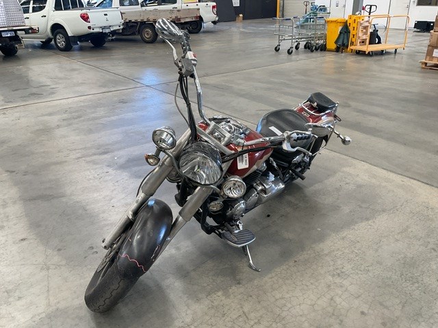 <p>1998 Yamaha Dragstar XVS650A Motorcycle</p>