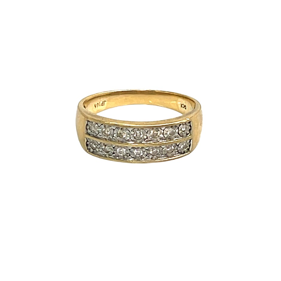 9ct Yellow Gold 14 Diamond Ring