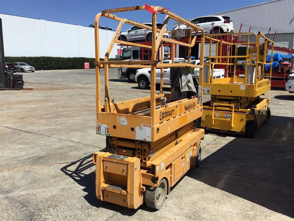 <p>2015 Haulotte  Optimum 8.1 Scissor Lift</p>