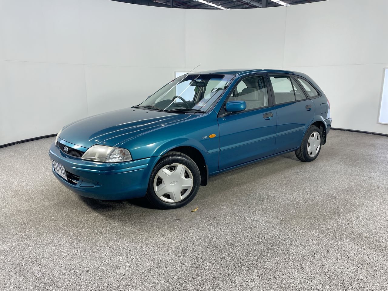 2000 Ford Laser LXI KN Manual Hatchback