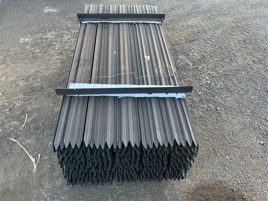 Quantity of 50 1800mm Star Pickets(Unused),