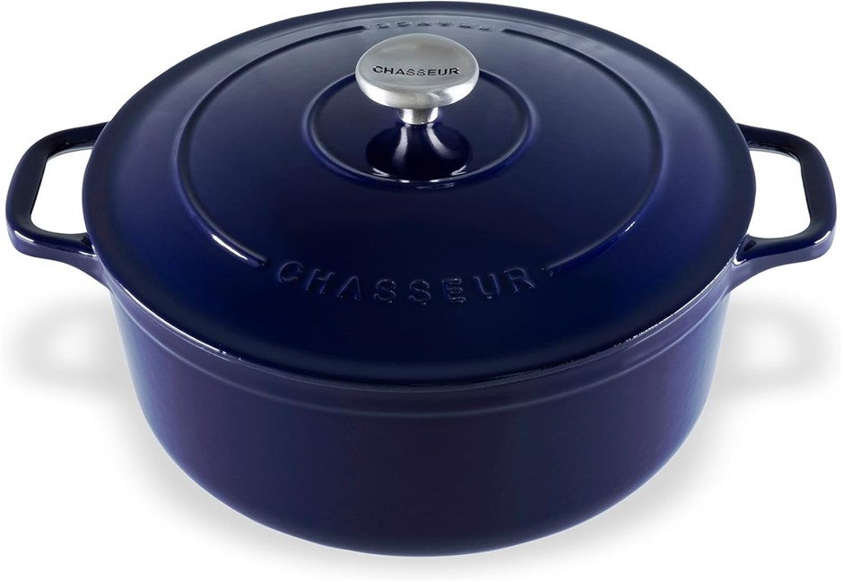 CHASSEUR Round French Oven, 26 cm /5 Litre Capacity, Blue.
