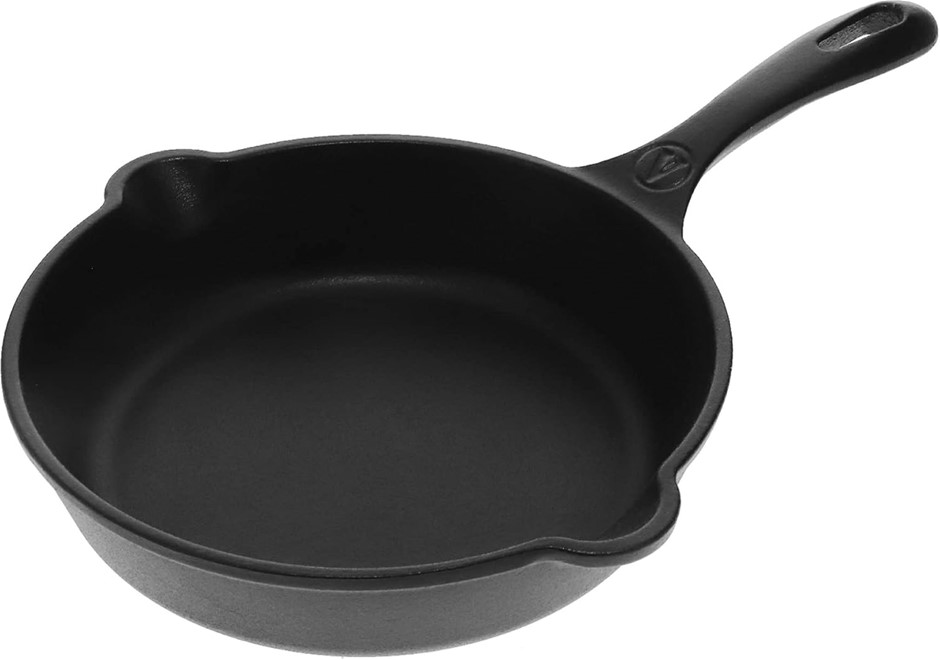 VICTORIA Cast Iron 8" Skillet - Cook Bake and Serving Pan, Seasoned, Small,