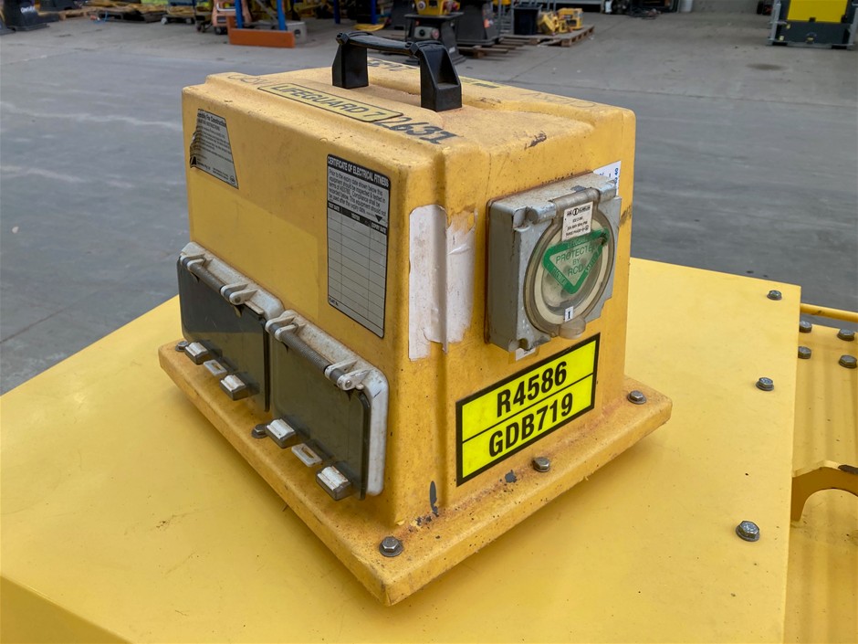 2013 LIFEGUARD LG7 Distribution Board - 32amp Small - Forest Lake