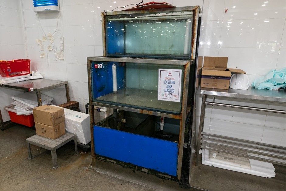 Live Seafood Holding Tanks