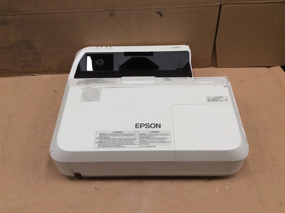 Epson EB-696Ui LCD Projector