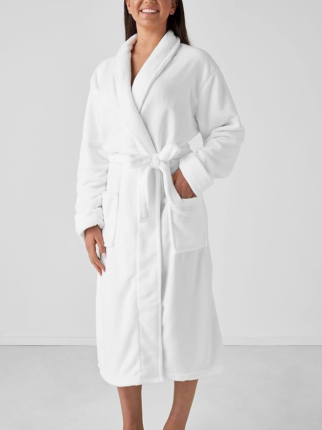 2x LINEN HOUSE Plush White Adults Extra Large Bath Robe. NB: Not in origina