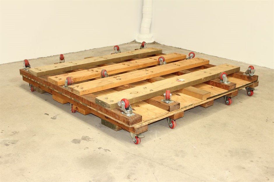 2 x Heavy Duty Mobile Timber Base