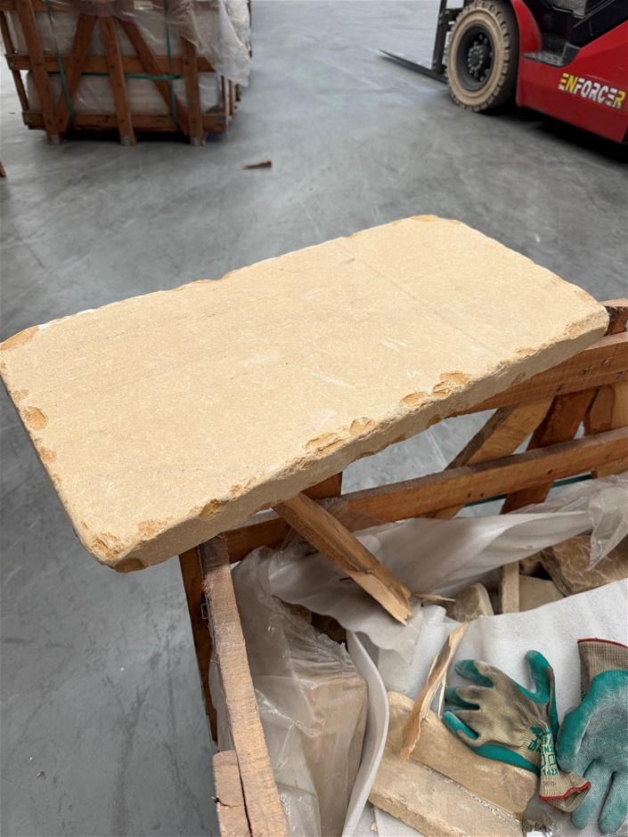 Crate of Sandstone Capping 600 x 300 x 40mm - 38pc