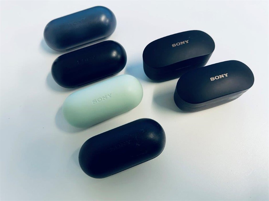 6 x Asstd. SONY Model earbuds with charging cases