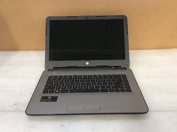 HP NOTEBOOK Laptop AMD E1-6015 4GBRAM/240GB