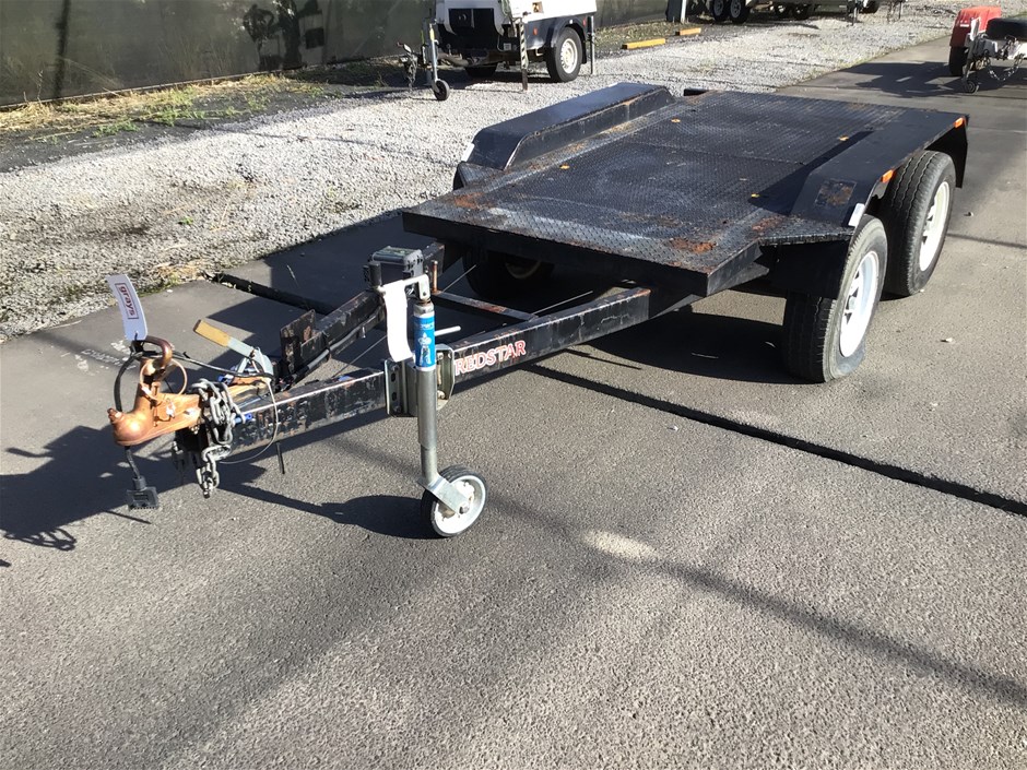 <p>2016 PBL Tandem Plant Trailer</p>