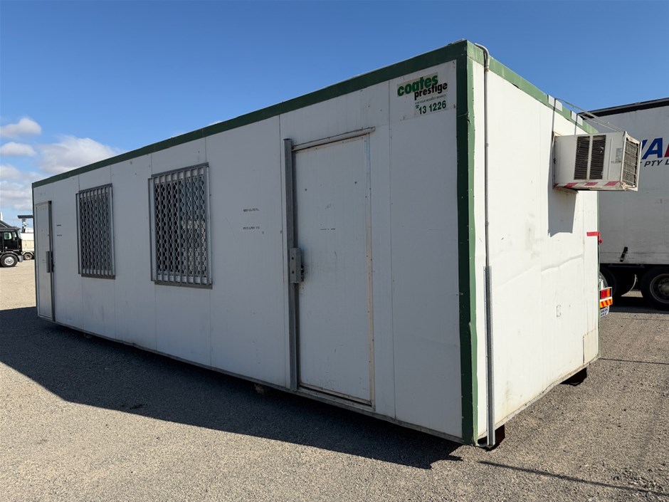 <p>Portable Building 9m x 3m</p>