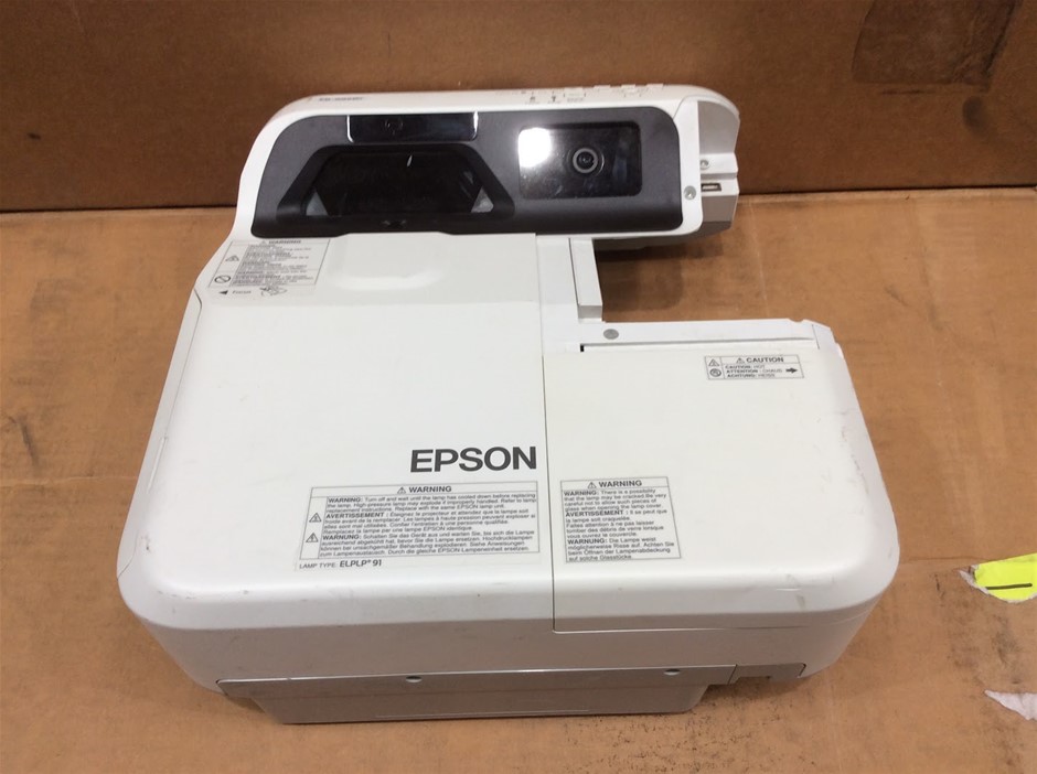 Epson EB-695Wi LCD Projector