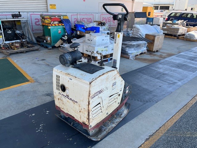 700kg Dyanpac Plate Compactor DRP70D