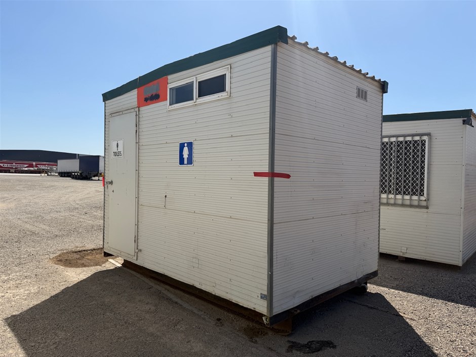 <p>Female Portable Toilet 3.6M x 2.4M</p>