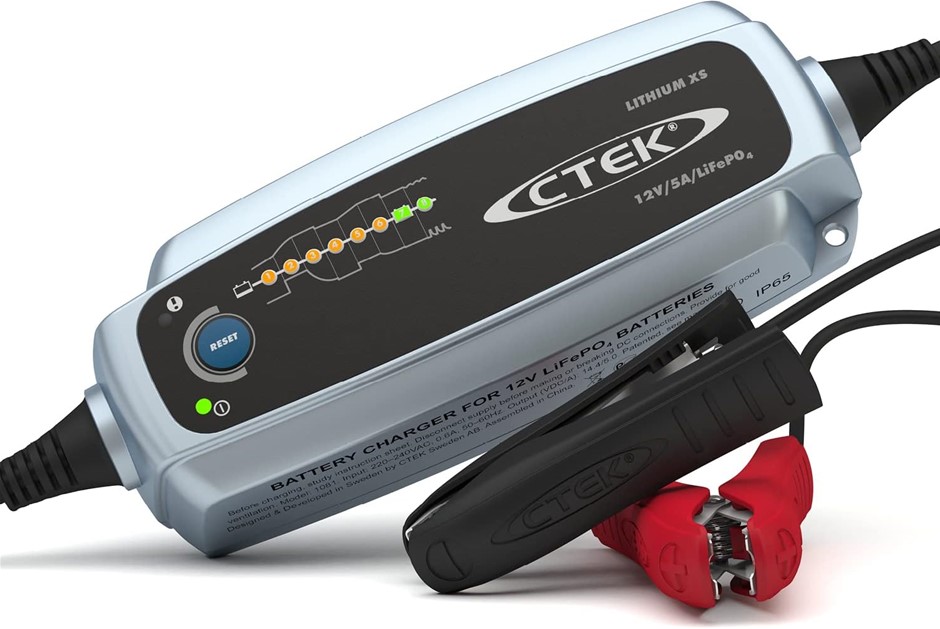 CTEK LITHIUM XS, Battery Charger 12V, LiFePO4 Battery Charger, 12V Lithium